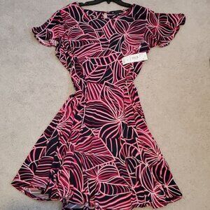 Women's new with tags pullover dress 👗